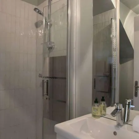 Avec Vue Mer, Piscine Et Parking A La Bocca - Fr-1-609-93 Cannes
